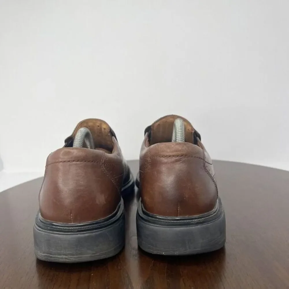 Clarks unstructured loafer